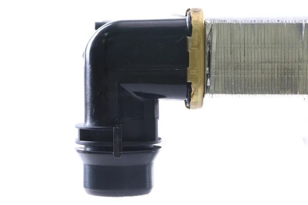 Radiator, engine cooling BEHR CR 2032 000S