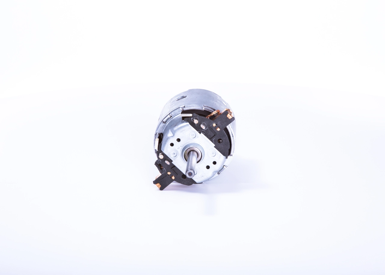BOSCH 0 130 111 130 Electric Motor, interior blower