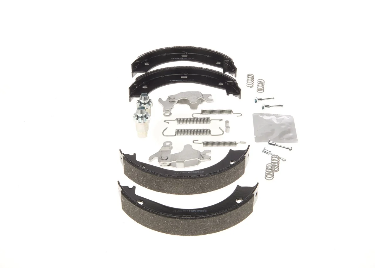 BOSCH 0 204 113 804 Brake Shoe Set, parking brake