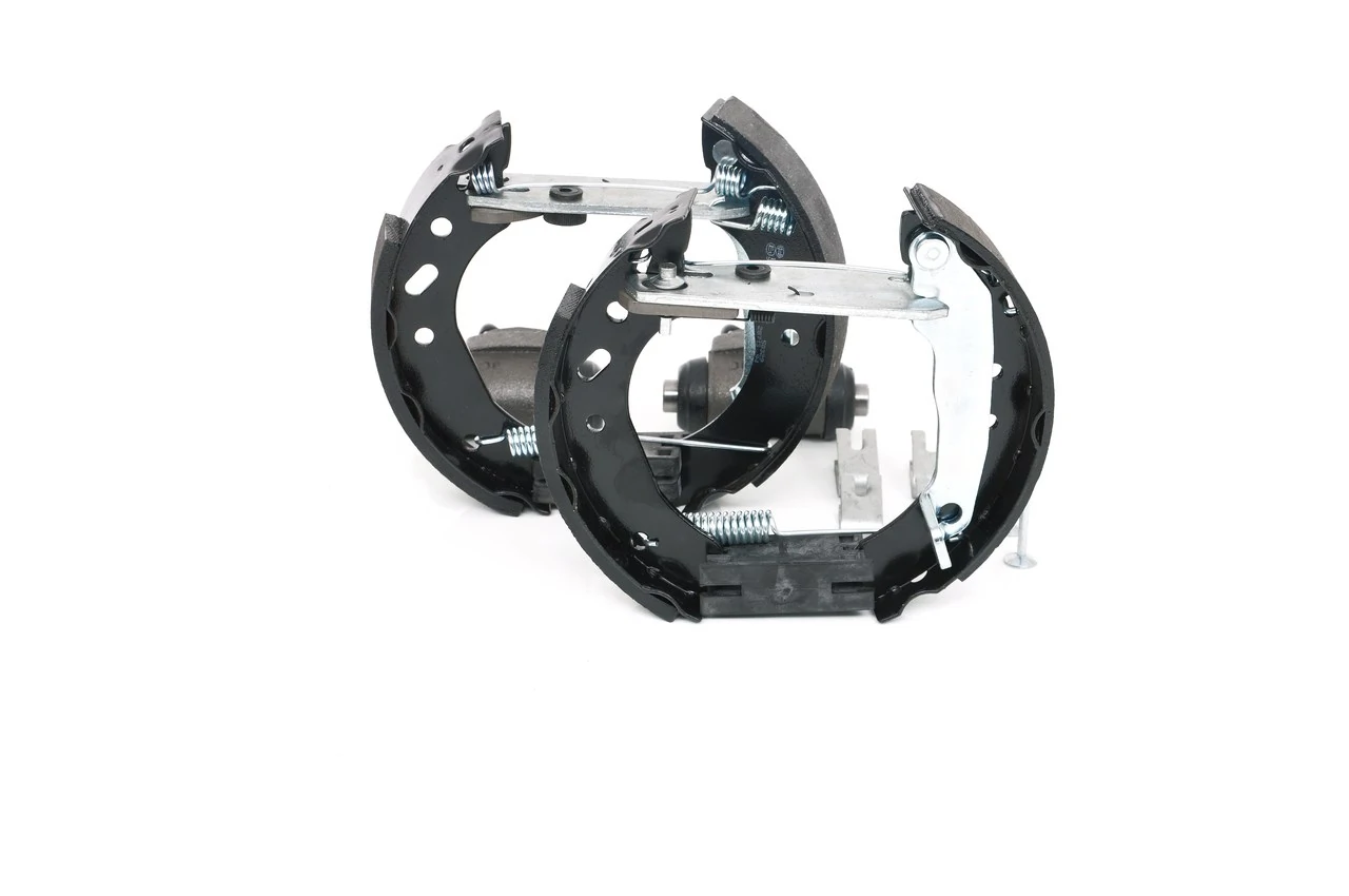 BOSCH 0 204 114 641 Brake Shoe Set