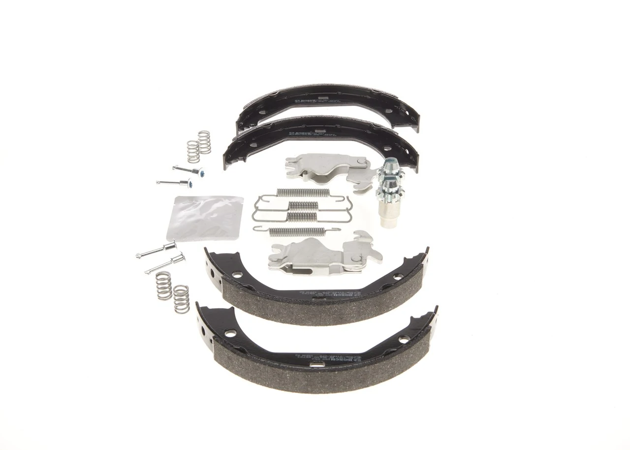 BOSCH 0 204 113 806 Brake Shoe Set, parking brake
