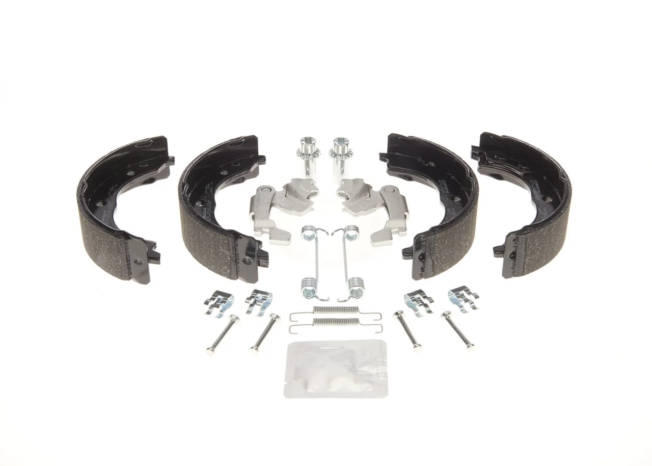 BOSCH 0 204 113 821 Brake Shoe Set, parking brake