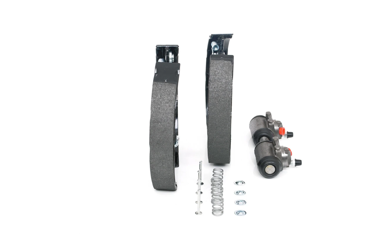 BOSCH 0 204 114 130 Brake Shoe Set