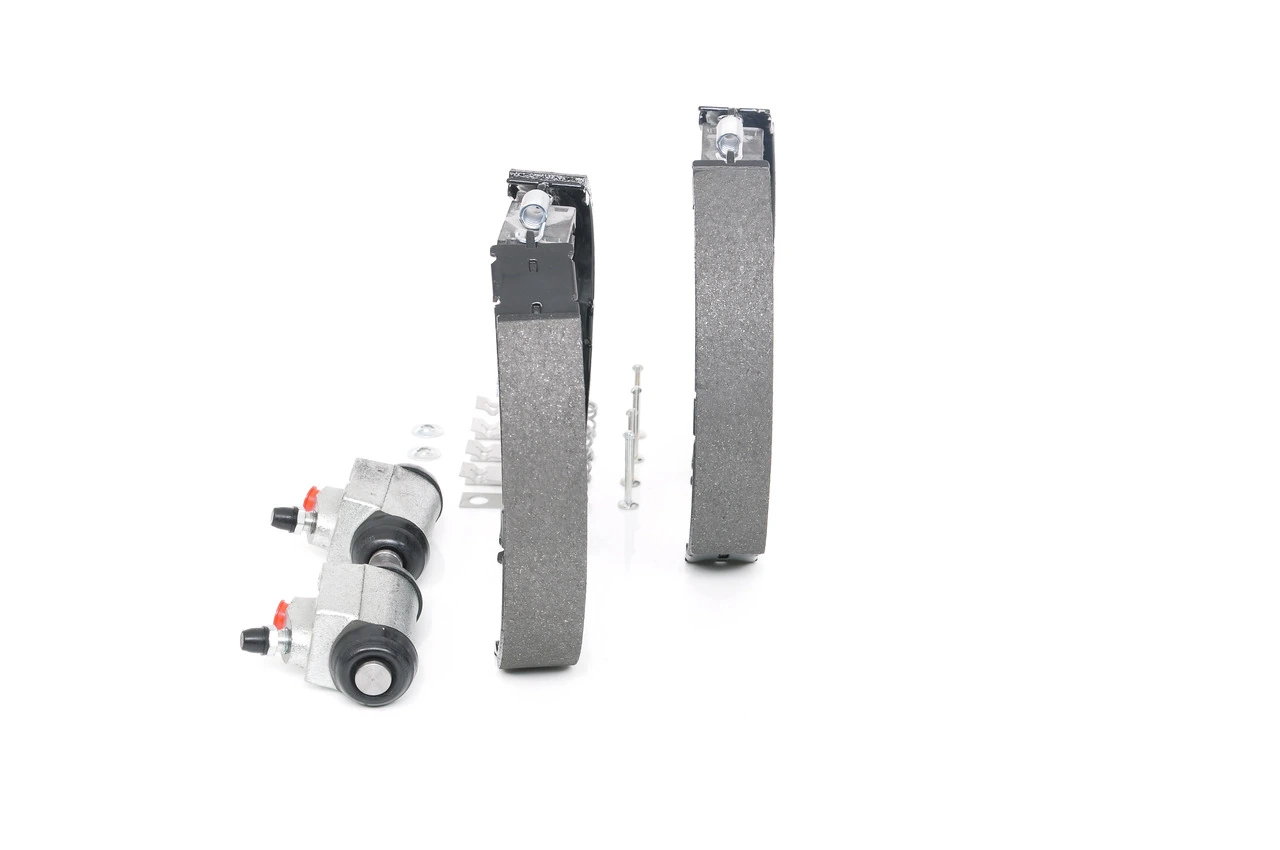 BOSCH 0 204 114 671 Brake Shoe Set