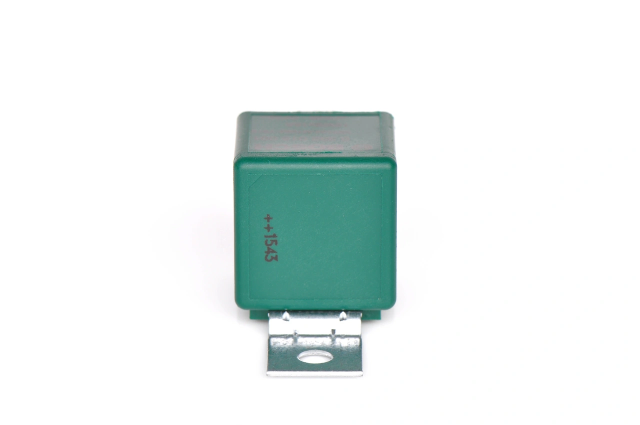 Relay, spotlight 0 332 015 001