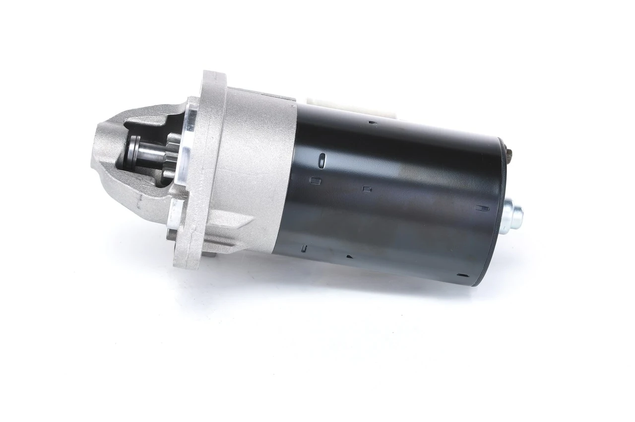 BOSCH 0 001 107 110 Starter