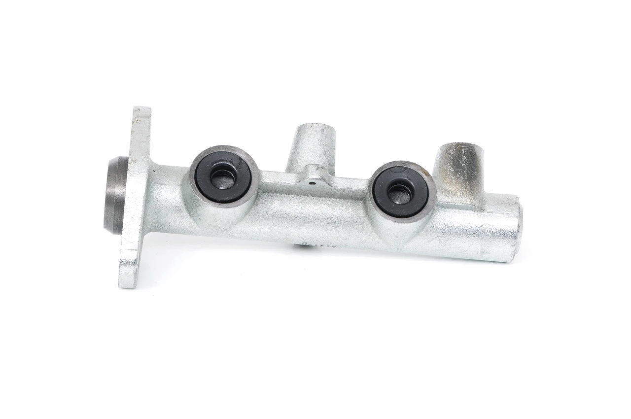Brake Master Cylinder F 026 003 136