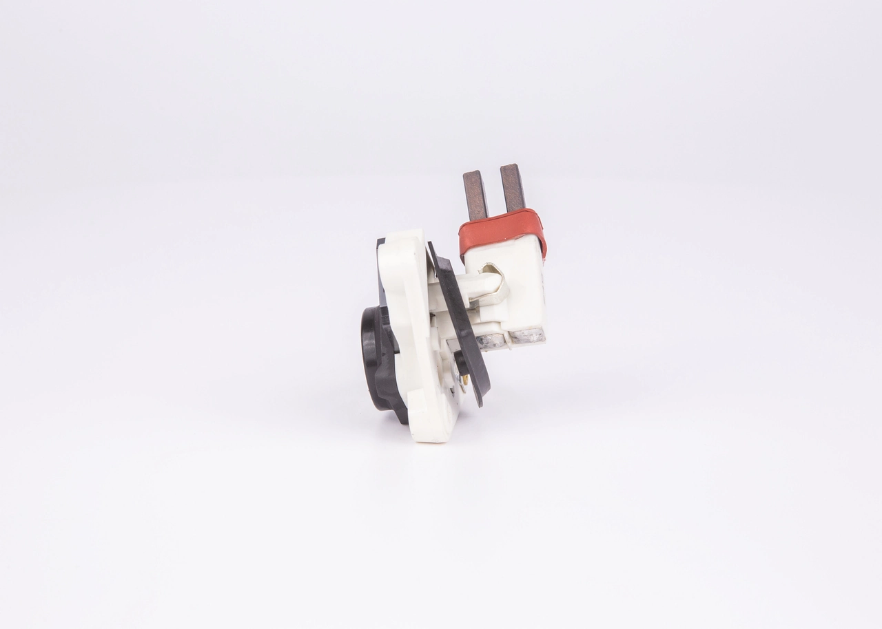 Alternator Regulator 1 987 AN0 215