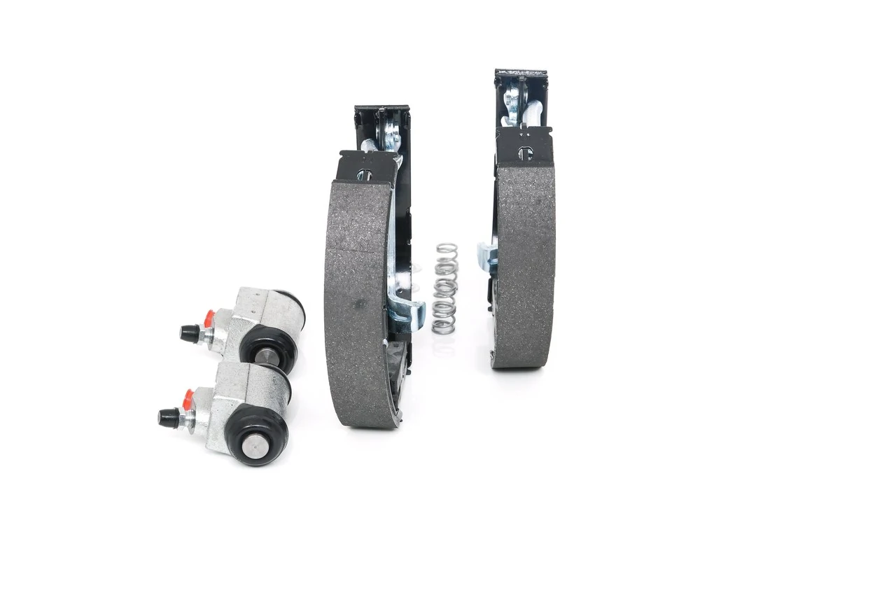 BOSCH 0 204 114 673 Brake Shoe Set