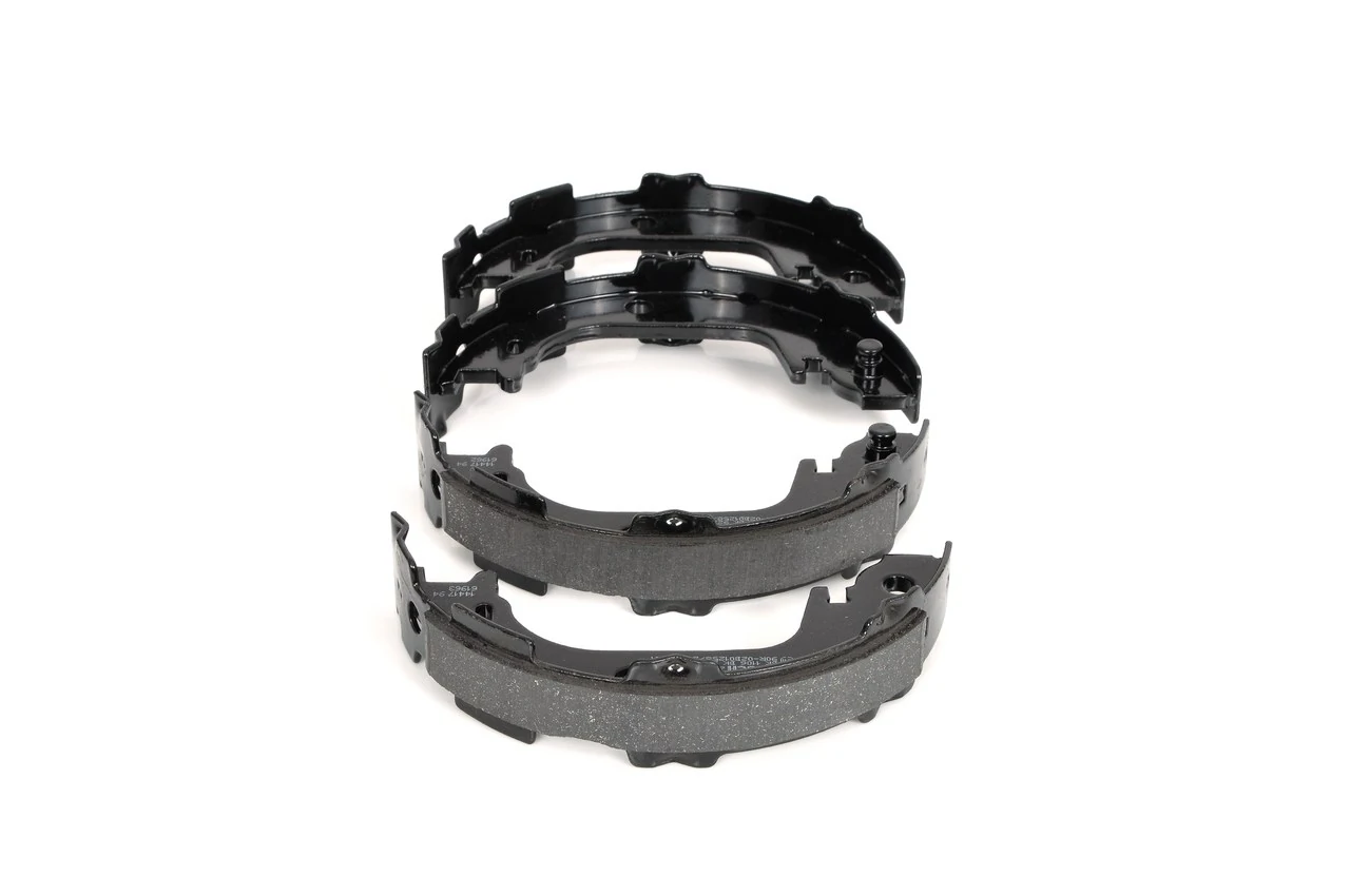 BOSCH 0 986 487 946 Brake Shoe Set, parking brake