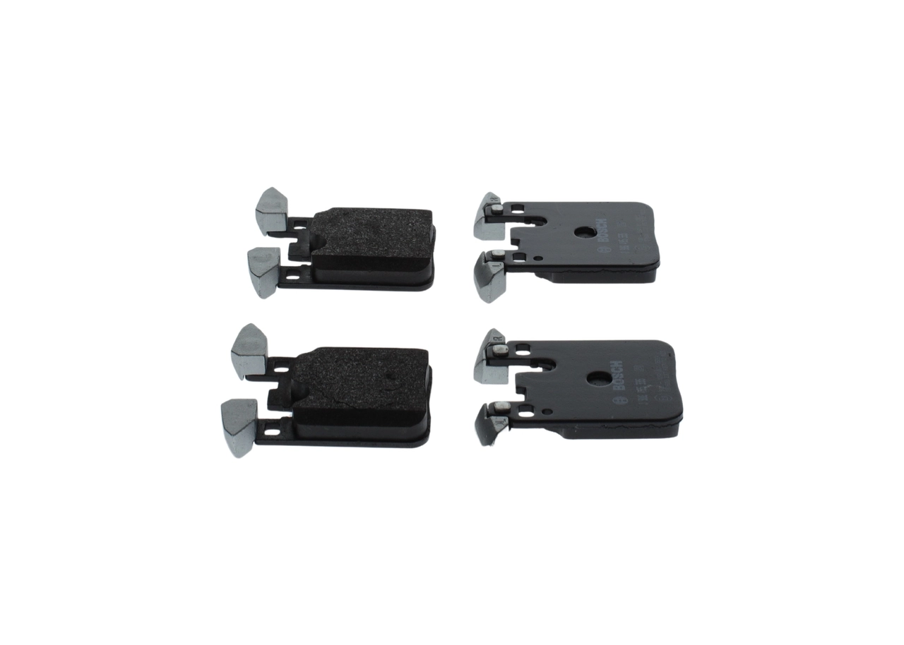 BOSCH 0 986 495 335 Brake Pad Set, disc brake