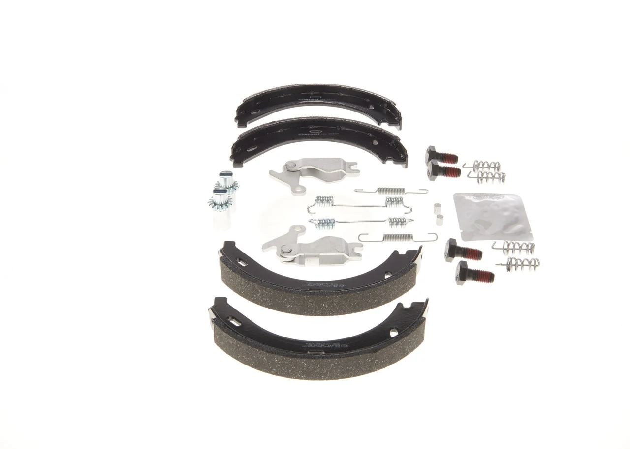 BOSCH 0 204 113 819 Brake Shoe Set, parking brake