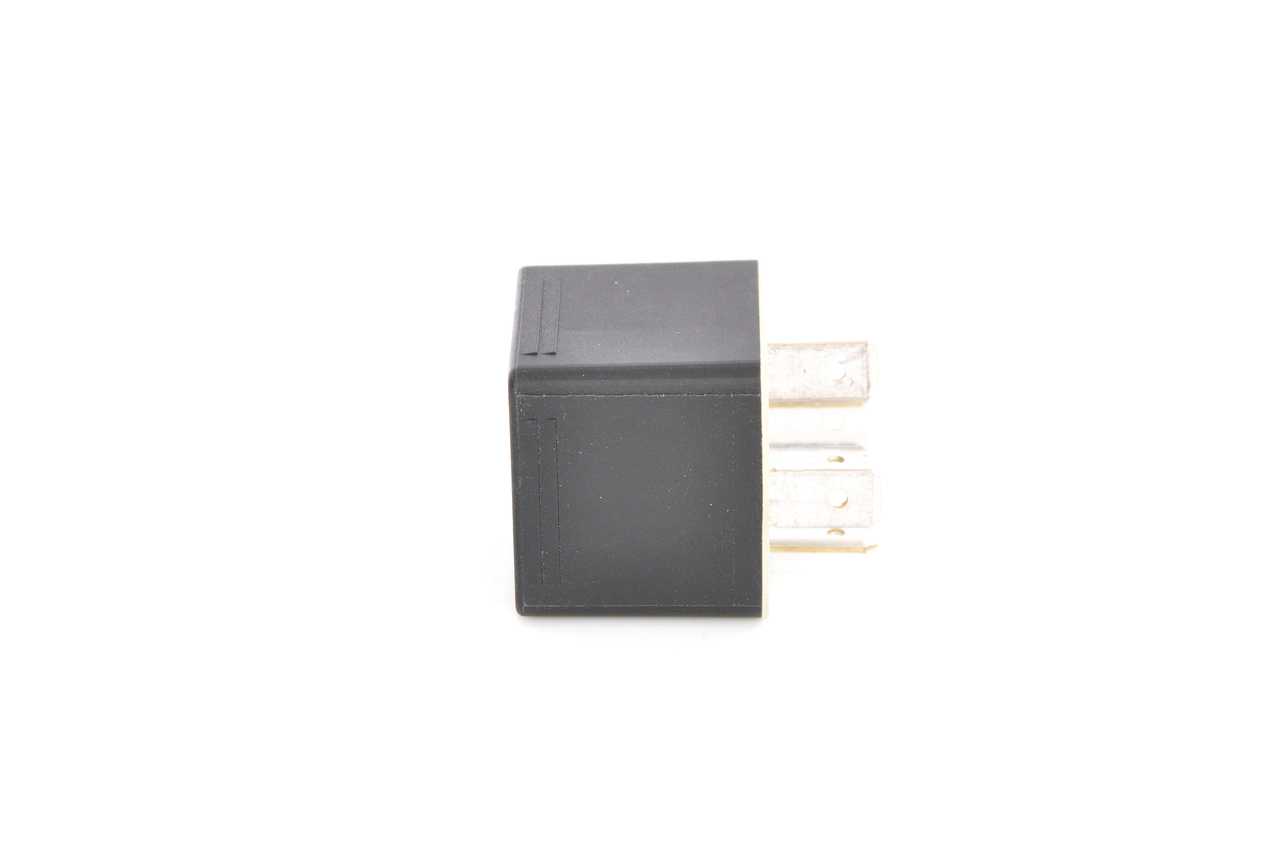 BOSCH 0 332 019 213 Relay, main current
