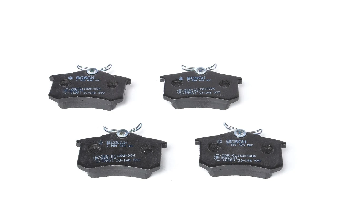 BOSCH 0 986 494 387 Brake Pad Set, disc brake