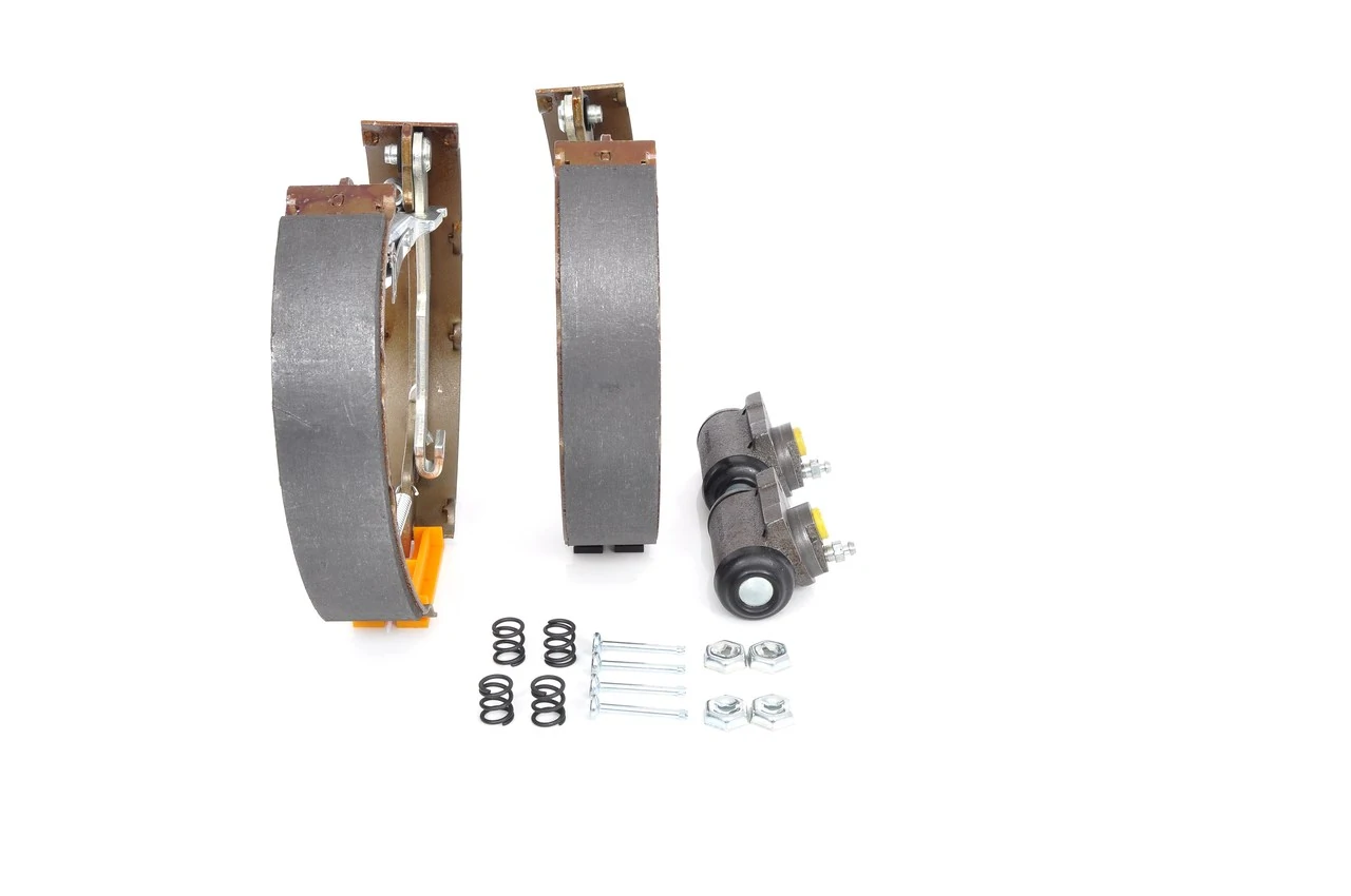 BOSCH 0 204 114 034 Brake Shoe Set