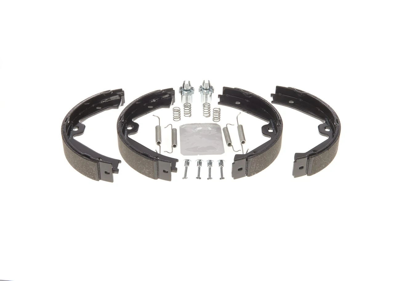BOSCH 0 204 113 830 Brake Shoe Set, parking brake
