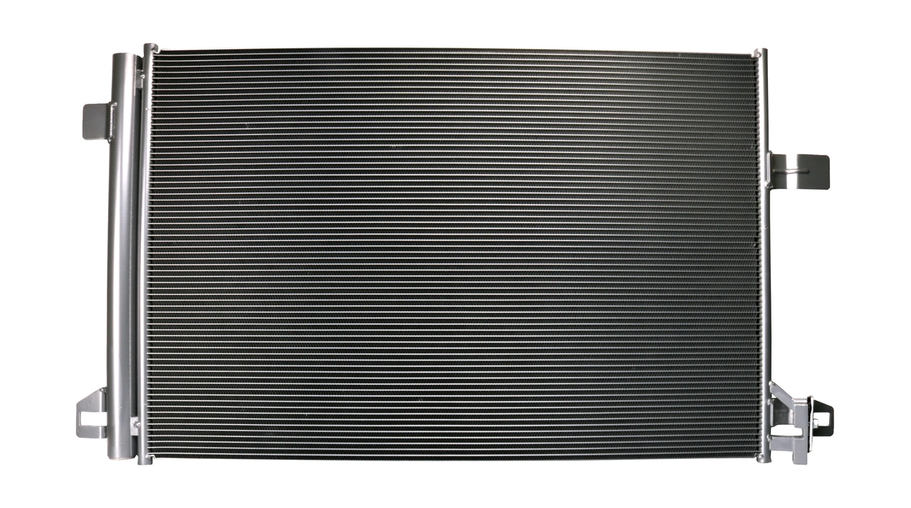 Condenser, air conditioning 1 986 AD2 057