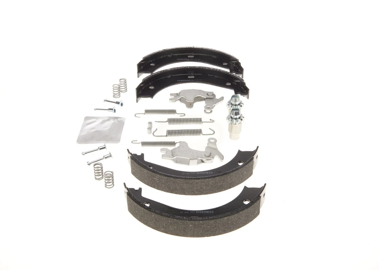 BOSCH 0 204 113 804 Brake Shoe Set, parking brake