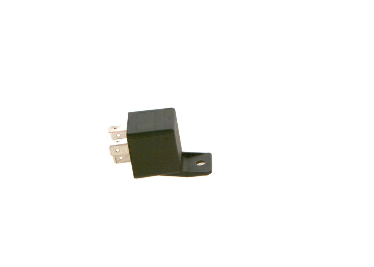 BOSCH 0 332 209 138 Relay, main current