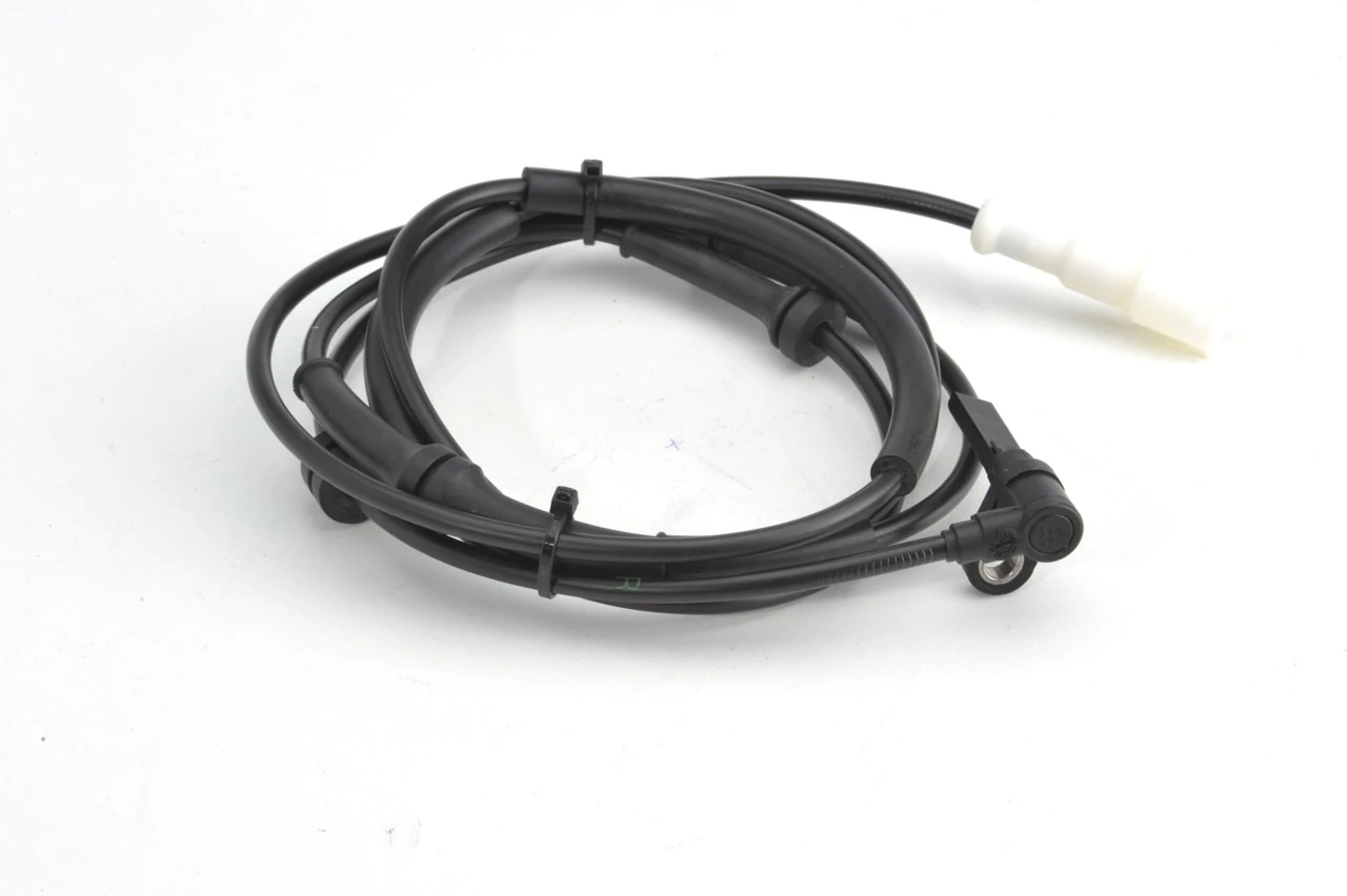 BOSCH 0 265 007 047 Sensor, wheel speed