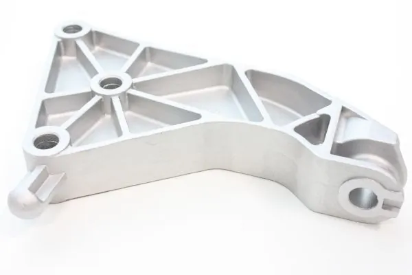 Mounting, engine 130124010