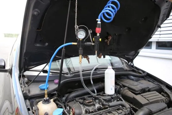 Test Set, cooling system pressure BT521150