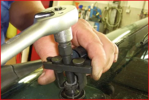 KS TOOLS 700.1185 Puller, wiper arm