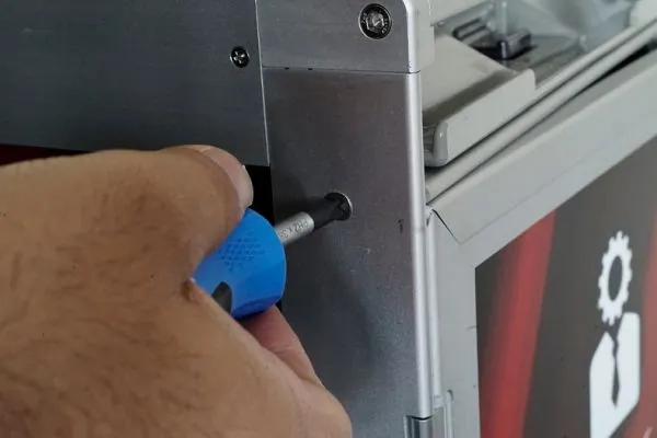 Screwdriver BT031032