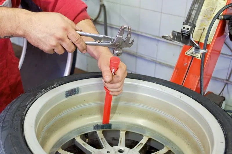 Disassembly Tool Set, adhesive weight V2512