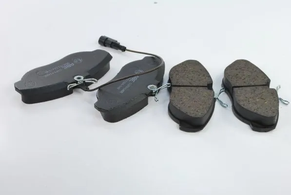 Brake Pad Set, disc brake C1F041ABE
