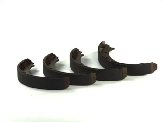 Brake Shoe Set CRY002ABE