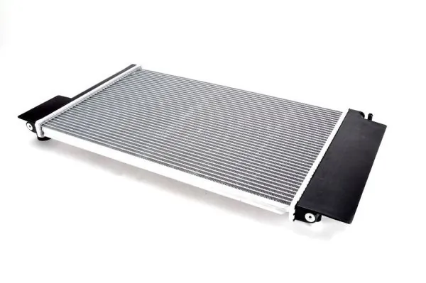 Radiator, engine cooling D72030TT