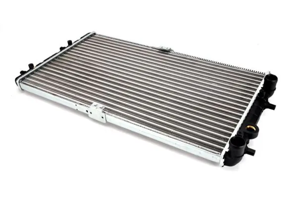 Radiator, engine cooling D7W006TT