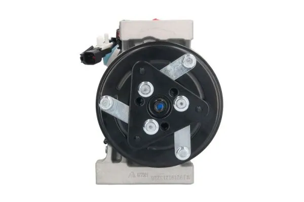 Compressor, air conditioning KTT090083