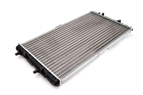 Radiator, engine cooling D7W006TT