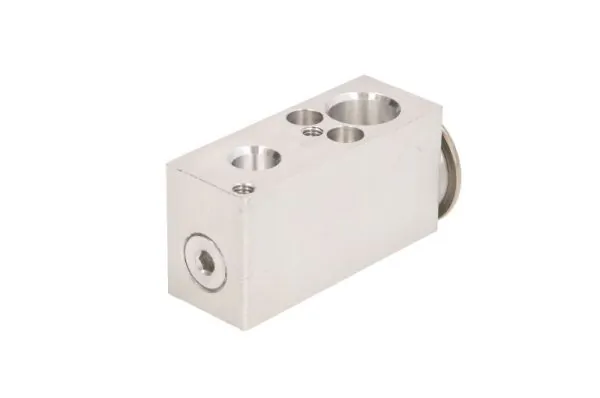 Expansion Valve, air conditioning KTT140080