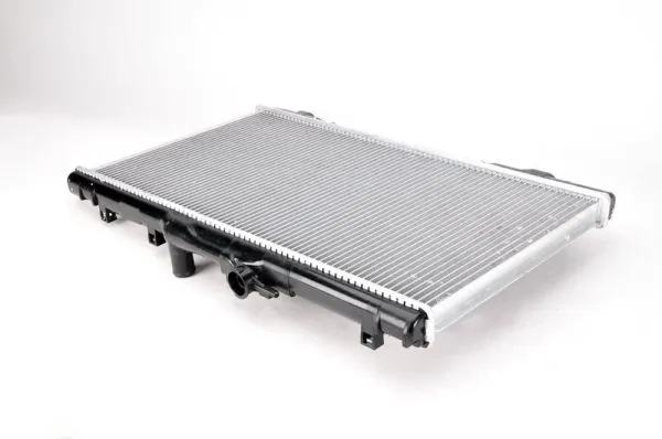 Radiator, engine cooling D72038TT