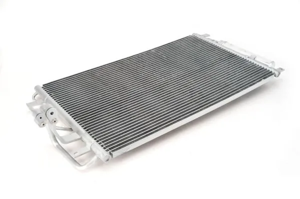 Condenser, air conditioning KTT110242