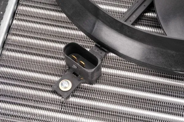 المبرد، تبريد الموتور D7S005TT