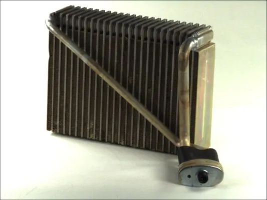 Evaporator, air conditioning KTT150000