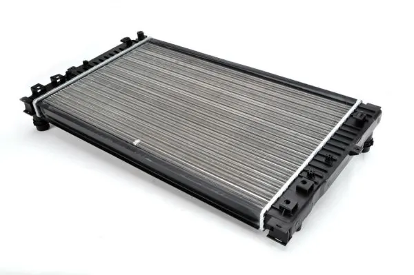 Radiator, engine cooling D7W052TT