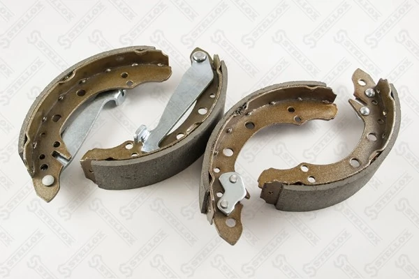 Brake Shoe Set 000 584-SX