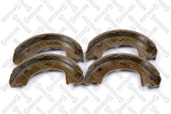 Brake Shoe Set 000 585-SX