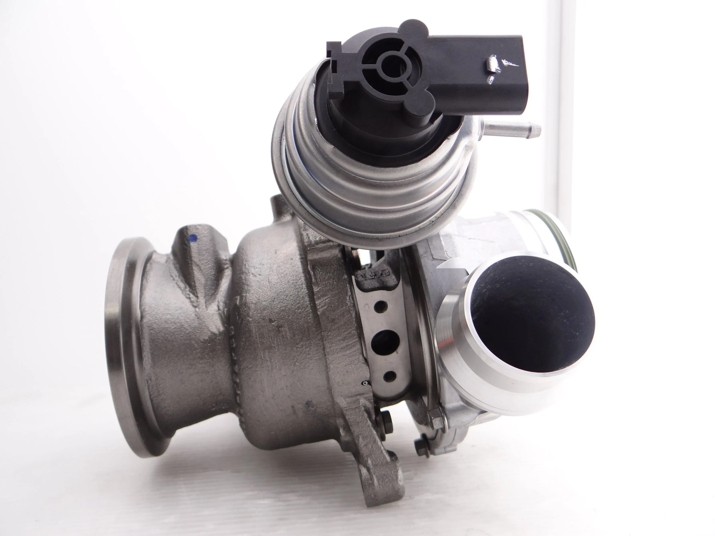 Charger, charging (supercharged/turbocharged) Original Spare part 850326-5001S