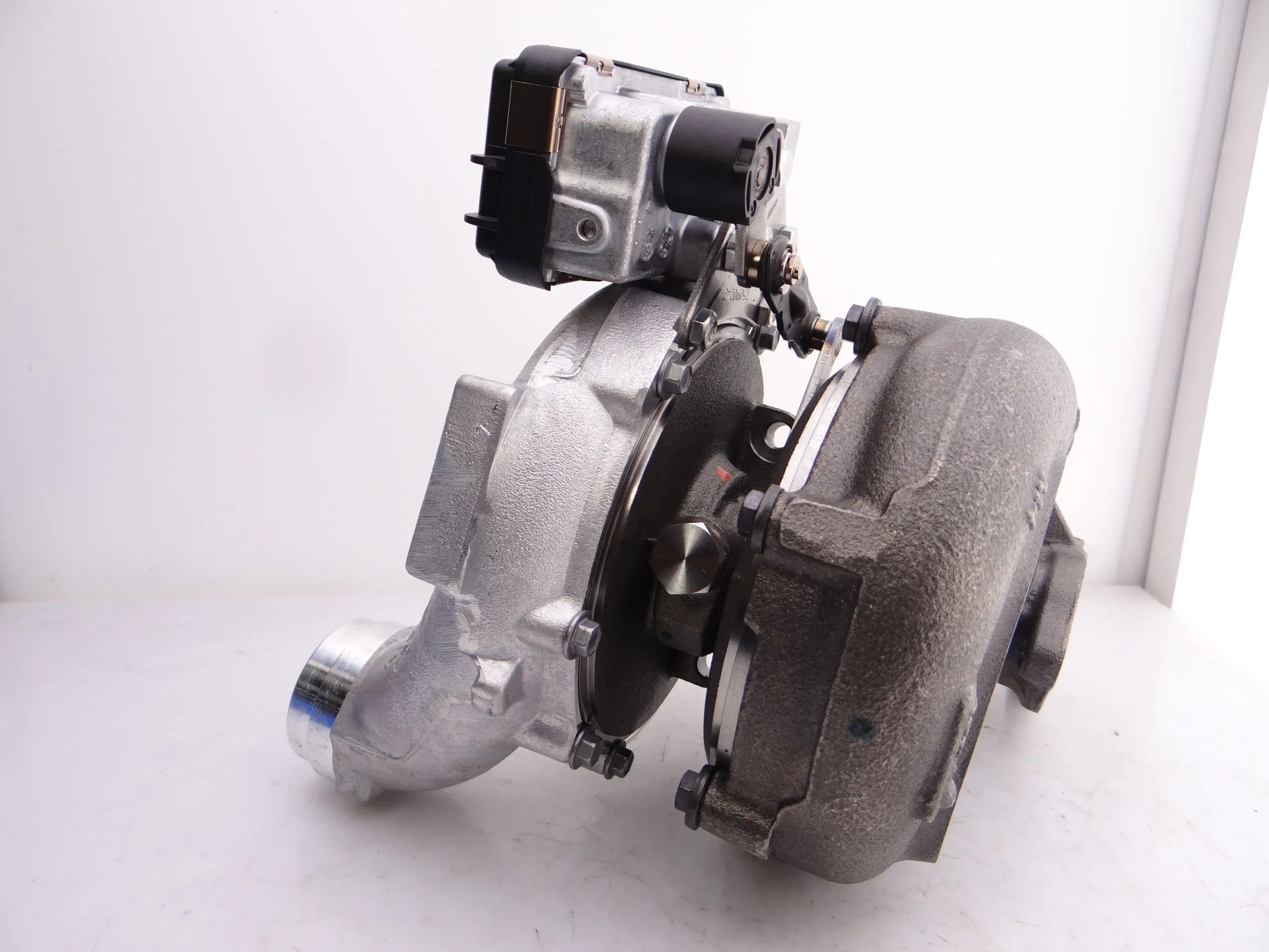 Charger, charging (supercharged/turbocharged) Original Spare part 777318-5002W