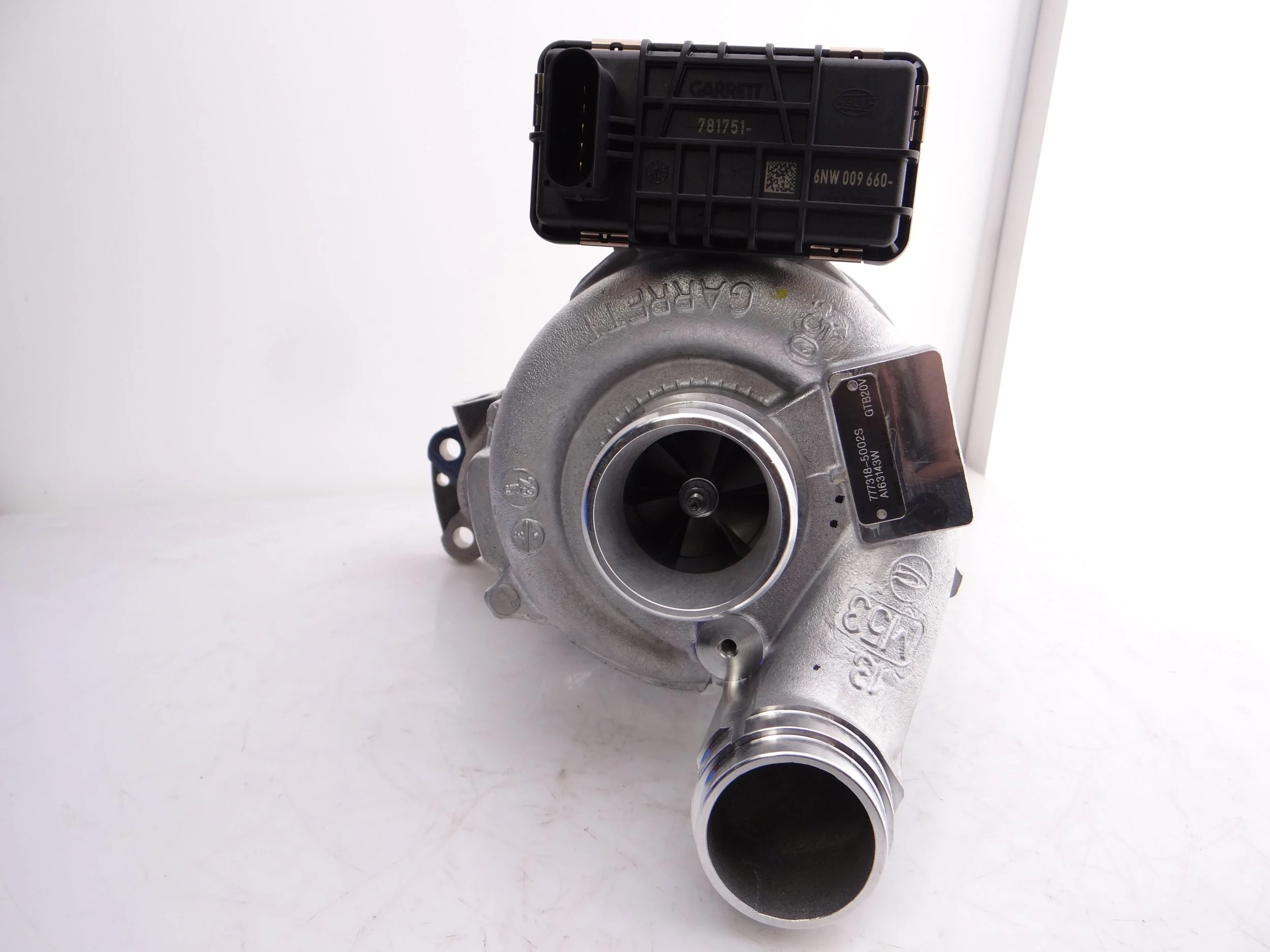 Charger, charging (supercharged/turbocharged) Original Spare part 777318-5002W