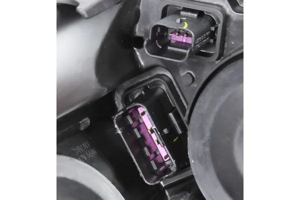 Headlight 551-11AURMLEMN2