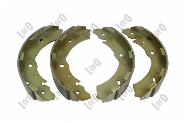 Brake Shoe Set 231-05-065