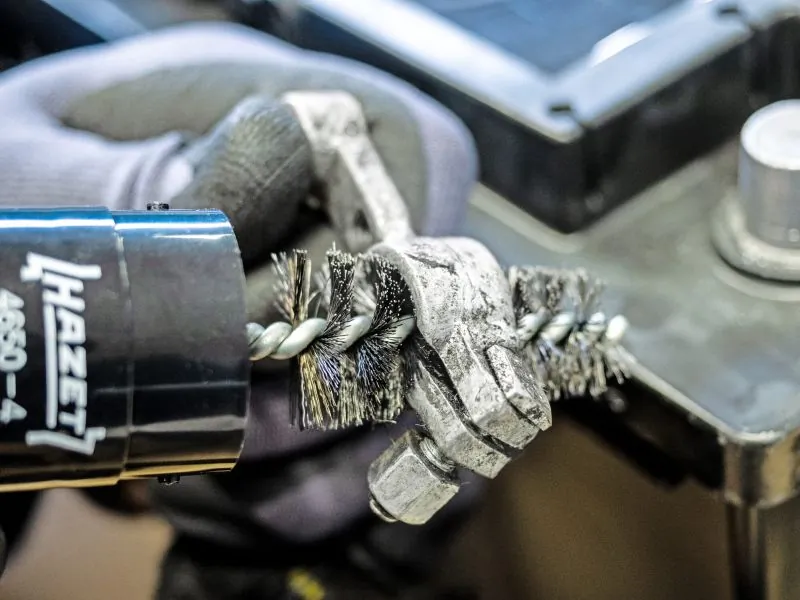 Wire Brush, battery terminal/clamp cleaning 4650-4