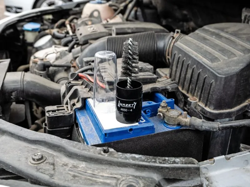 Wire Brush, battery terminal/clamp cleaning 4650-4